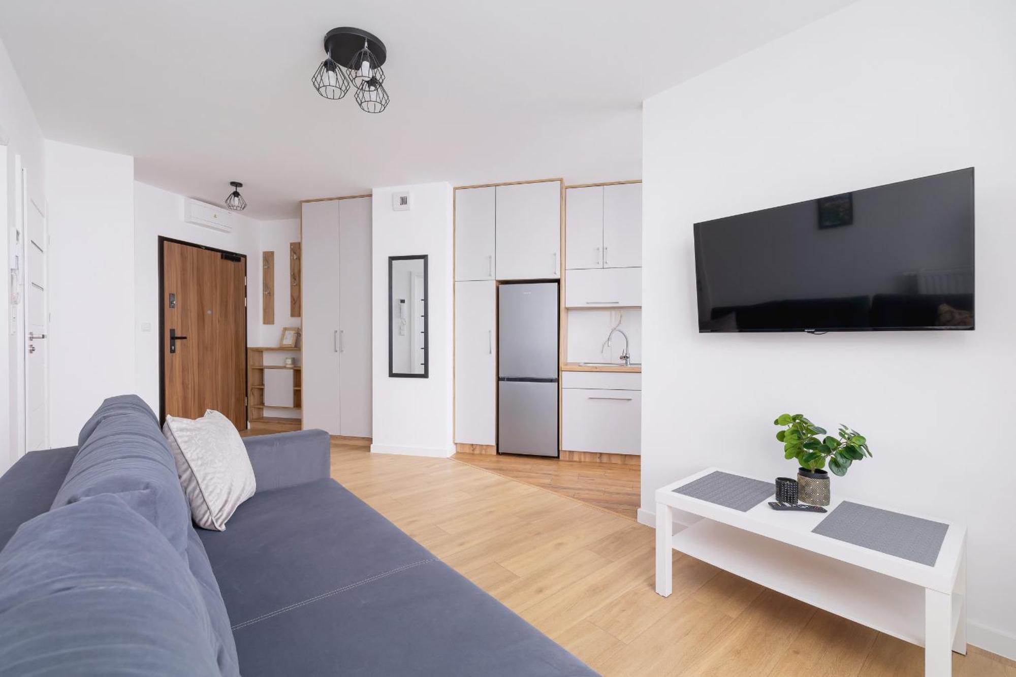 Modern Apartment With Parking Near Tauron Arena By Rent Like Home Krakow Ngoại thất bức ảnh